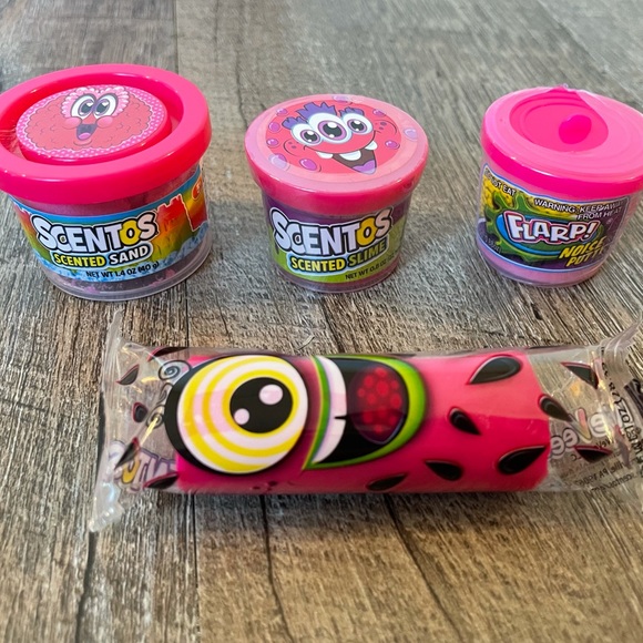 Sensory Bin for Kids: Play/Special Needs/Travel - Picture 5 of 15